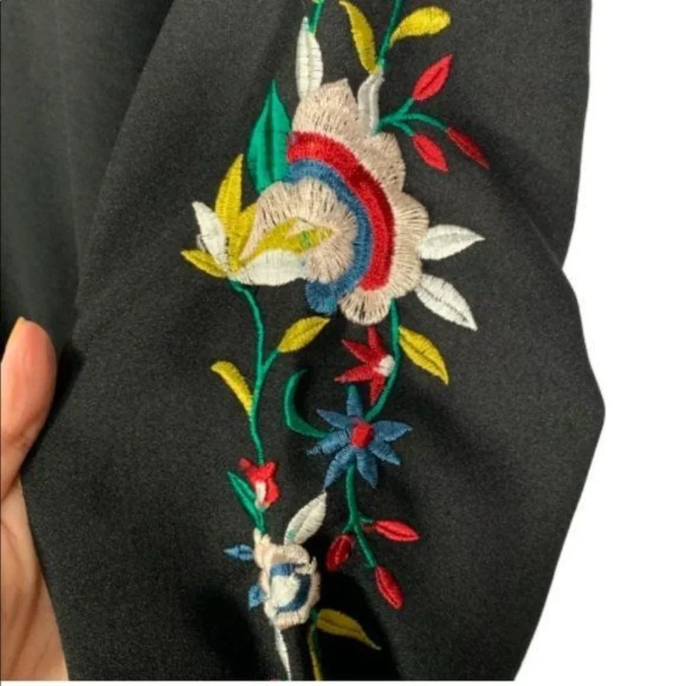 BOOHOO Floral Embroidered Long Sleeve Romper Black Size 4 - Picture 4 of 6